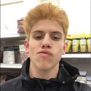 Meet your Posher, Jason